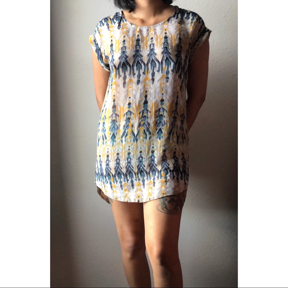 Womens Size 4/Small H&M Tunic
